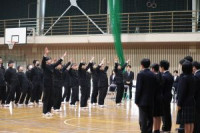 ④4